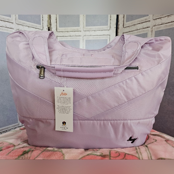 NWOT Lug Gondola European Shopper In Sugarplum & NWT Heart Pouch - Picture 14 of 16